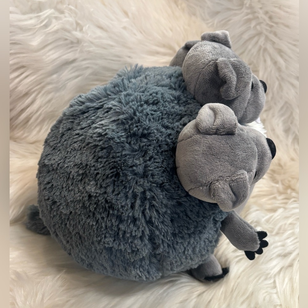 Mini Squishable Cerberus - Picture 4 of 12